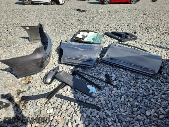 2016 Nissan Pathfinder Platinum with VIN 5N1AR2MM4GC614802, listed as a Copart auction lot 86994965 with 32,066 mi miles and Salvage title. Bid and sale history available at DreamBid. Image 13.