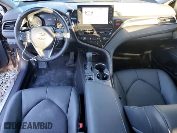 2023 Toyota Camry Hybrid XSE с VIN 4T1K31AK5PU056309, выставлен на аукционе Copart как лот 70047455 с пробегом 31 242 миль миль и Списание • Salvage title. История ставок и продаж доступна на DreamBid. Изображение 8.