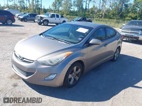 2013 Hyundai Elantra GLS with VIN 5NPDH4AE1DH178018, listed as a IAAI auction lot 43601097 with 191,145 mi miles and . Bid and sale history available at DreamBid. Image 2.