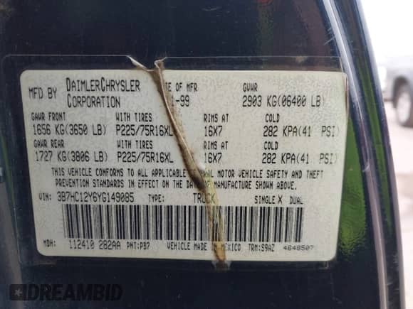 2000 Dodge 1500 z VIN 3B7HC12Y6YG149085, wystawiony jako IAAI lot #41453173 z przebiegiem 150 218 mil mil oraz . Historia ofert i sprzedaży dostępna na DreamBid. Obrazek 9.