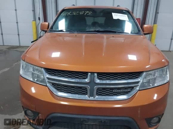 2011 Dodge Journey SXT z VIN 3D4PG5FG1BT568844, wystawiony jako IAAI lot #41832893 z przebiegiem 109 526 mil mil oraz . Historia ofert i sprzedaży dostępna na DreamBid. Obrazek 15.