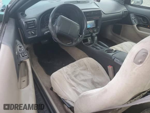 1998 Chevrolet Camaro with VIN 2G1FP22KXW2130433, listed as a Copart auction lot 90858725 with 128,670 mi miles and Clean title. Bid and sale history available at DreamBid. Image 8.