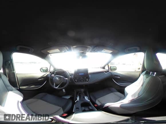 2024 Toyota Corolla XSE z VIN JTNC4MBE0R3217931, wystawiony jako IAAI lot #42579841 z przebiegiem 26 832 mil mil oraz . Historia ofert i sprzedaży dostępna na DreamBid. Obrazek 19.