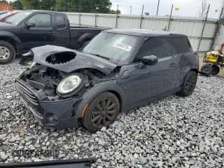2020 MINI Hardtop Cooper S with VIN WMWXR5C07L2M59867, listed as a Copart auction lot 56948725 with 71,619 mi miles and Non repairable. Bid and sale history available at DreamBid. Image 1.
