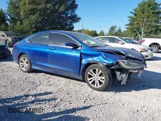 2017 Chrysler 200 Touring z VIN 1C3CCCFB7HN504370, wystawiony jako IAAI lot #43427927 z przebiegiem 131 205 mil mil oraz . Historia ofert i sprzedaży dostępna na DreamBid. Obrazek 1.