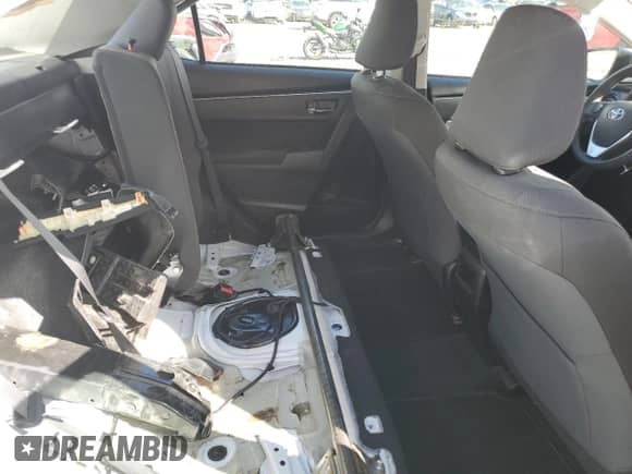 2019 Toyota Corolla L with VIN 5YFBURHE3KP905360, listed as a Copart auction lot 81968495 with 38,096 mi miles and Salvage title. Bid and sale history available at DreamBid. Image 10.