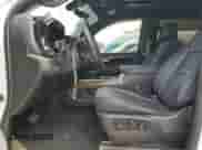 2024 Chevrolet Silverado 3500HD High Country с VIN 1GC4YVEY7RF383855, выставлен на аукционе Copart как лот 87835935 с пробегом 17 133 миль миль и Списание • Salvage title. История ставок и продаж доступна на DreamBid. Изображение 7.