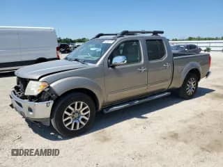 2009 Nissan Frontier LE с VIN 1N6AD09U29C413190, выставлен на аукционе Copart как лот 52885725 с пробегом 124 235 миль миль и Списание • Salvage title. История ставок и продаж доступна на DreamBid. Изображение 1.