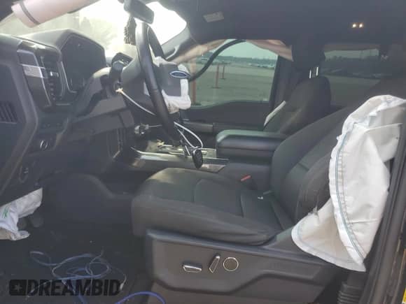 2021 Ford F-150 XLT с VIN 1FTEW1EPXMFA58426, выставлен на аукционе Copart как лот 81139415 с пробегом 118 750 миль миль и Списание • Salvage title. История ставок и продаж доступна на DreamBid. Изображение 7.