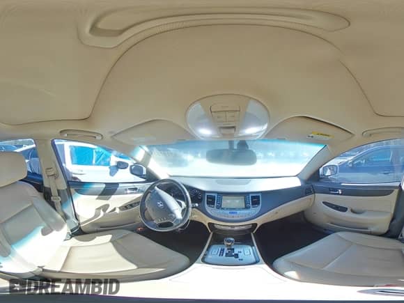 2010 Hyundai Genesis с VIN KMHGC4DF2AU092519, выставлен на аукционе Copart как лот 82191915 с пробегом 109 511 миль миль и Списание • Salvage title. История ставок и продаж доступна на DreamBid. Изображение 14.