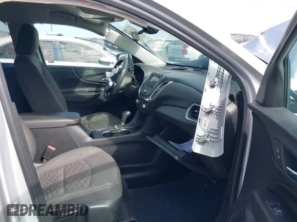 2020 Chevrolet Equinox LT with VIN 2GNAXTEV4L6134230, listed as a IAAI auction lot 43399800 with 122,008 mi miles and . Bid and sale history available at DreamBid. Image 5.