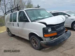 2004 Chevrolet Express Cargo с VIN 1GCFG15X141175066, выставлен на аукционе IAAI как лот 42072307 с пробегом 279 939 миль миль и . История ставок и продаж доступна на DreamBid. Изображение 1.