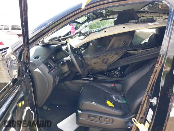 2021 Honda Pilot Touring 7-Passenger z VIN 5FNYF6H63MB088594, wystawiony jako IAAI lot #39837443 z przebiegiem 70 415 mil mil oraz . Historia ofert i sprzedaży dostępna na DreamBid. Obrazek 5.