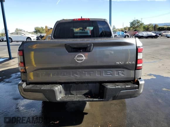 2023 Nissan Frontier SV с VIN 1N6ED1EK9PN656234, выставлен на аукционе Copart как лот 80140745 с пробегом 40 789 миль миль и На запчасти • Non repairable. История ставок и продаж доступна на DreamBid. Изображение 6.