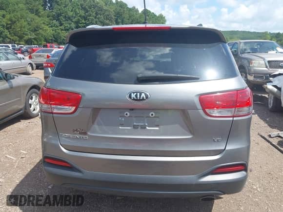 2017 Kia Sorento LX with VIN 5XYPGDA58HG278758, listed as a IAAI auction lot 42781013 with 88,573 mi miles and . Bid and sale history available at DreamBid. Image 16.