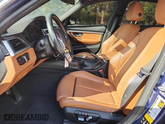 2017 BMW 3 Series 340i xDrive with VIN WBA8B7C37HK806555, listed as a Copart auction lot 85548375 with Not provided miles and Clean title. Bid and sale history available at DreamBid. Image 7.