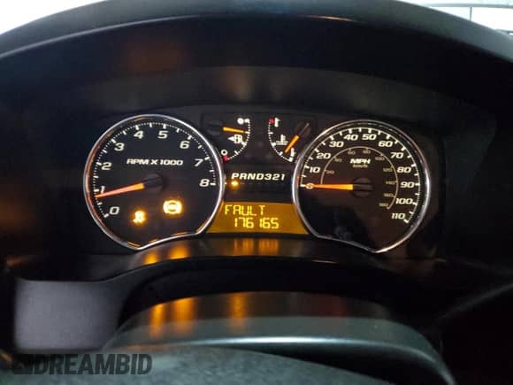 2011 Chevrolet Colorado с VIN 1GCHTCFP1B8112889, выставлен на аукционе Copart как лот 82283424 с пробегом 176 165 миль миль и Списание • Salvage title. История ставок и продаж доступна на DreamBid. Изображение 9.