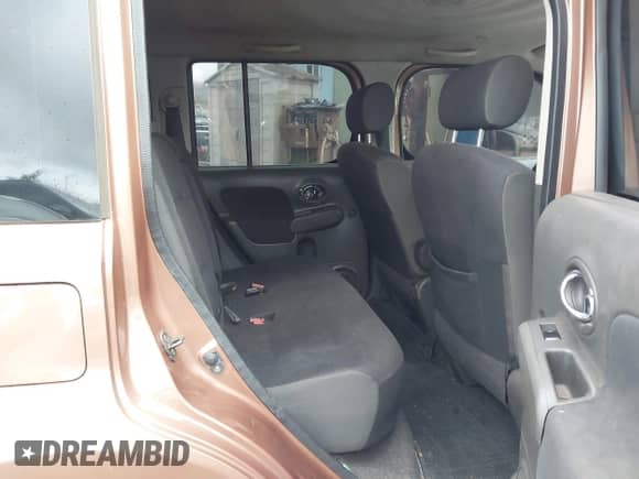 2011 Nissan Cube S z VIN JN8AZ2KR8BT200163, wystawiony jako IAAI lot #42898742 z przebiegiem 224 728 mil mil oraz . Historia ofert i sprzedaży dostępna na DreamBid. Obrazek 8.