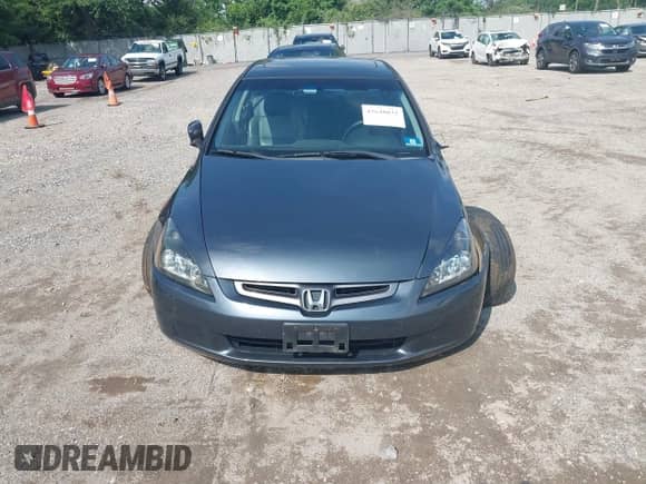 2005 Honda Accord EX-L with VIN 1HGCM55895A124140, listed as a IAAI auction lot 42648032 with 232,119 mi miles and . Bid and sale history available at DreamBid. Image 11.