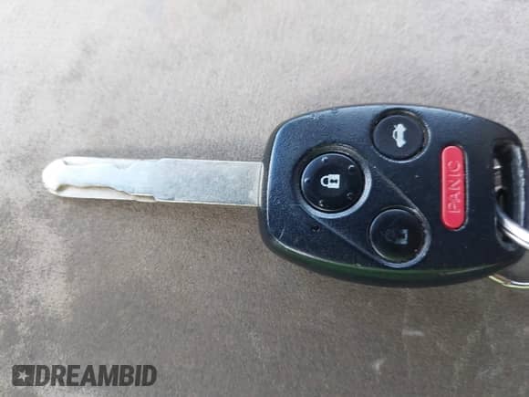 2006 Honda Accord EX с VIN 1HGCM72766A020200, выставлен на аукционе IAAI как лот 42733815 с пробегом 137 738 миль миль и . История ставок и продаж доступна на DreamBid. Изображение 11.