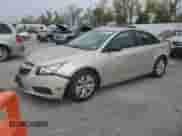 2013 Chevrolet Cruze LS с VIN 1G1PA5SH2D7295782, выставлен на аукционе Copart как лот 86863865 с пробегом 144 436 миль миль и Чистый • Clean title. История ставок и продаж доступна на DreamBid. Изображение 1.