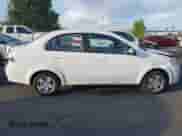 2011 Chevrolet Aveo 1LT с VIN KL1TD5DE2BB242775, выставлен на аукционе IAAI как лот 42820814 с пробегом 74 225 миль миль и . История ставок и продаж доступна на DreamBid. Изображение 13.
