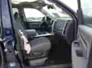 2017 Ram 1500 Lone Star z VIN 1C6RR6LT6HS613933, wystawiony jako IAAI lot #42725804 z przebiegiem 144 550 mil mil oraz . Historia ofert i sprzedaży dostępna na DreamBid. Obrazek 5.