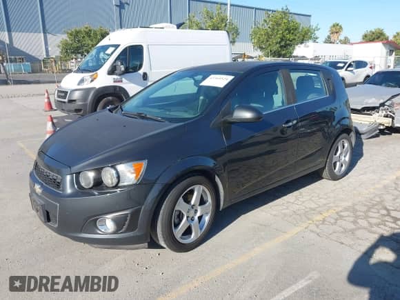 2015 Chevrolet Sonic LTZ with VIN 1G1JE6SB6F4125831, listed as a IAAI auction lot 43364524 with 152,774 mi miles and . Bid and sale history available at DreamBid. Image 17.