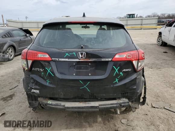 2020 Honda HR-V LX z VIN 3CZRU6H34LM717073, wystawiony jako Copart lot #44692135 z przebiegiem 66 421 mil mil oraz Szkoda całkowita • Salvage title. Historia ofert i sprzedaży dostępna na DreamBid. Obrazek 6.