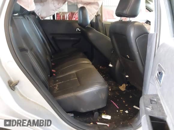 2010 Ford Edge Limited с VIN 2FMDK4KC0ABB20631, выставлен на аукционе IAAI как лот 43139519 с пробегом 245 090 миль миль и . История ставок и продаж доступна на DreamBid. Изображение 8.