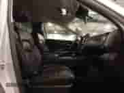 2022 Nissan Pathfinder SL с VIN 5N1DR3CC0NC271821, выставлен на аукционе IAAI как лот 42525996 с пробегом 62 555 миль миль и . История ставок и продаж доступна на DreamBid. Изображение 5.