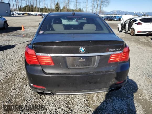 2010 BMW 7 Series с VIN WBAKB0C51ACY40084, выставлен на аукционе Copart как лот 45038195 с пробегом 112 601 миль миль и Списание • Salvage title. История ставок и продаж доступна на DreamBid. Изображение 6.