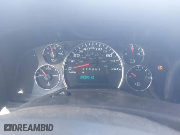 2013 Chevrolet Express Cargo z VIN 1GCWGFCA9D1141338, wystawiony jako IAAI lot #43226135 z przebiegiem 196 290 mil mil oraz . Historia ofert i sprzedaży dostępna na DreamBid. Obrazek 7.