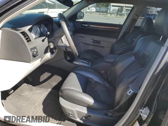 2007 Chrysler 300 C SRT-8 with VIN 2C3LA73W37H660112, listed as a Copart auction lot 72966724 with 116,341 mi miles and Salvage title. Bid and sale history available at DreamBid. Image 7.