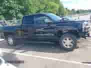 2017 Chevrolet Silverado 1500 LT z VIN 1GCVKREC8HZ224356, wystawiony jako IAAI lot #43058181 z przebiegiem 166 378 mil mil oraz . Historia ofert i sprzedaży dostępna na DreamBid. Obrazek 14.