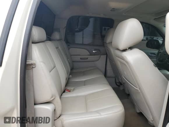 2013 GMC Sierra 1500 SLT с VIN 3GTP2WE73DG173028, выставлен на аукционе Copart как лот 67487995 с пробегом 226 951 миль миль и Списание • Salvage title. История ставок и продаж доступна на DreamBid. Изображение 10.