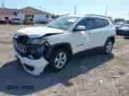 2021 Jeep Compass Latitude с VIN 3C4NJDBB6MT557478, выставлен на аукционе IAAI как лот 43222716 с пробегом 94 299 миль миль и . История ставок и продаж доступна на DreamBid. Изображение 17.