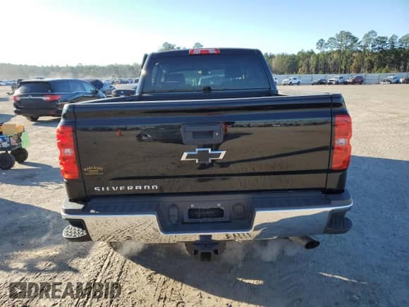 2019 Chevrolet Silverado 2500HD Work Truck z VIN 1GC1KREG9KF280820, wystawiony jako Copart lot #88048585 z przebiegiem 101 877 mil mil oraz Szkoda całkowita • Salvage title. Historia ofert i sprzedaży dostępna na DreamBid. Obrazek 6.