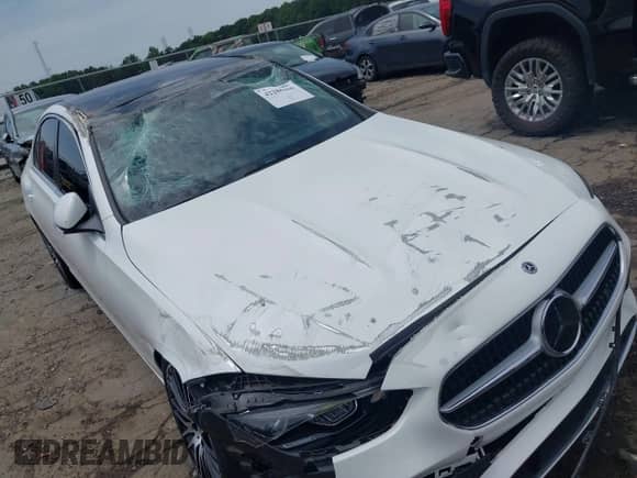 2023 Mercedes-Benz C 300 z VIN W1KAF4GB3PR089916, wystawiony jako IAAI lot #42286260 z przebiegiem 34 050 mil mil oraz . Historia ofert i sprzedaży dostępna na DreamBid. Obrazek 12.