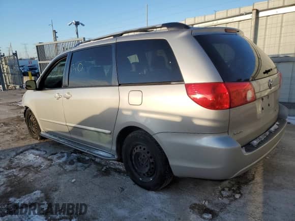 2008 Toyota Sienna LE with VIN 5TDZK23C08S218791, listed as a Copart auction lot 45392535 with 162,554 mi miles and Salvage title. Bid and sale history available at DreamBid. Image 2.