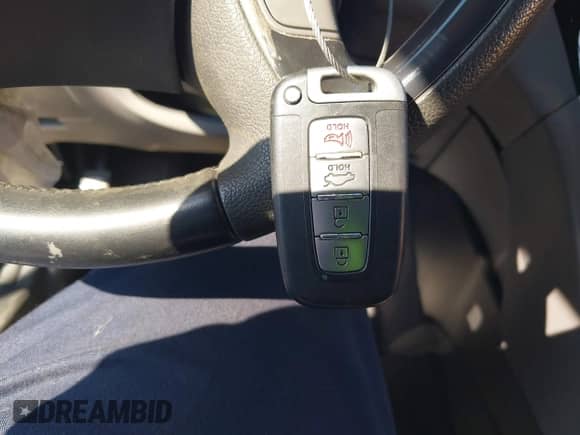 2011 Hyundai Sonata Limited с VIN 5NPEC4AC7BH183612, выставлен на аукционе IAAI как лот 43399301 с пробегом 112 981 миль миль и . История ставок и продаж доступна на DreamBid. Изображение 11.