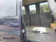 2004 Chevrolet Express с VIN 1GNFH15T841197194, выставлен на аукционе IAAI как лот 43125249 с пробегом 142 726 миль миль и . История ставок и продаж доступна на DreamBid. Изображение 8.