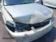 2001 Toyota Camry LE z VIN 4T1BG22K31U043493, wystawiony jako IAAI lot #42986379 z przebiegiem 213 223 mil mil oraz . Historia ofert i sprzedaży dostępna na DreamBid. Obrazek 6.