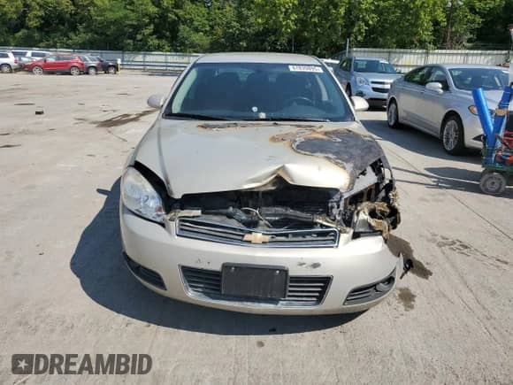 2011 Chevrolet Impala LT Fleet z VIN 2G1WG5EK1B1118359, wystawiony jako Copart lot #67839895 z przebiegiem Nie podano mil oraz Szkoda całkowita • Salvage title. Historia ofert i sprzedaży dostępna na DreamBid. Obrazek 5.