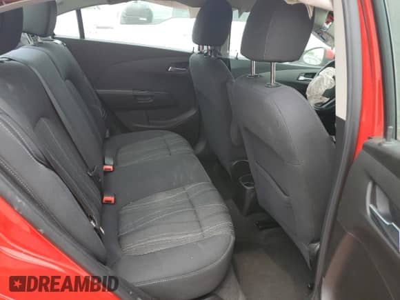 2019 Chevrolet Sonic LT с VIN 1G1JD5SB7K4117261, выставлен на аукционе Copart как лот 58965275 с пробегом 87 215 миль миль и Списание • Salvage title. История ставок и продаж доступна на DreamBid. Изображение 10.
