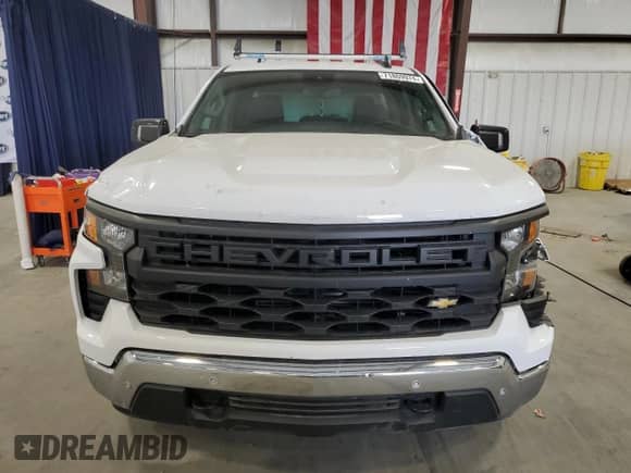 2024 Chevrolet Silverado 1500 Work Truck with VIN 1GCRAAEK0RZ282640, listed as a Copart auction lot 71869974 with 11,398 mi miles and Salvage title. Bid and sale history available at DreamBid. Image 5.