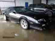 1986 Chevrolet Camaro Z28 Sport with VIN 1G1FP87H8GL106911, listed as a Copart auction lot 81903004 with 24,202 mi miles and Salvage title. Bid and sale history available at DreamBid. Image 4.