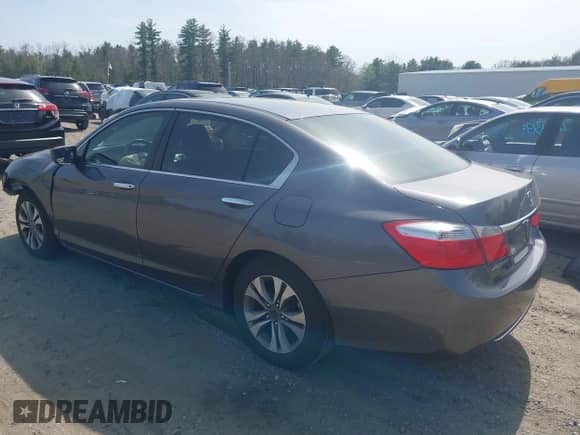 2014 Honda Accord LX z VIN 1HGCR2F39EA286238, wystawiony jako IAAI lot #42145944 z przebiegiem 126 385 mil mil oraz . Historia ofert i sprzedaży dostępna na DreamBid. Obrazek 3.