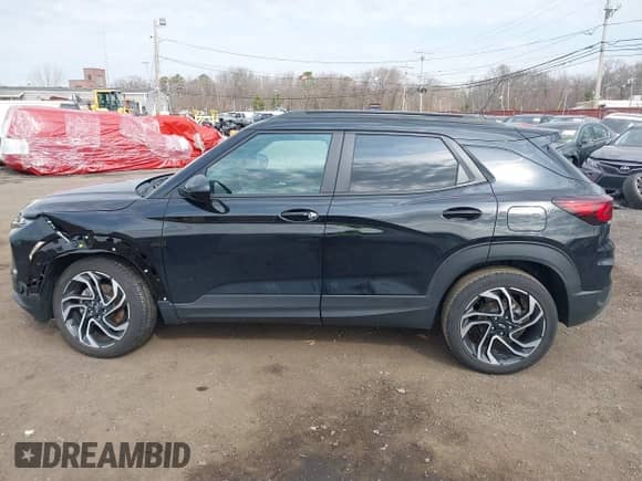 2024 Chevrolet TrailBlazer RS with VIN KL79MUSL0RB176622, listed as a IAAI auction lot 41783576 with 16,329 mi miles and . Bid and sale history available at DreamBid. Image 14.