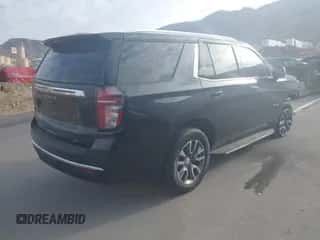 2022 Chevrolet Tahoe LT z VIN 1GNSCNKD7NR349180, wystawiony jako IAAI lot #43149380 z przebiegiem 29 966 mil mil oraz . Historia ofert i sprzedaży dostępna na DreamBid. Obrazek 4.